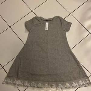 BlackCherry Women’s maternity size Small gray dress with lace detail